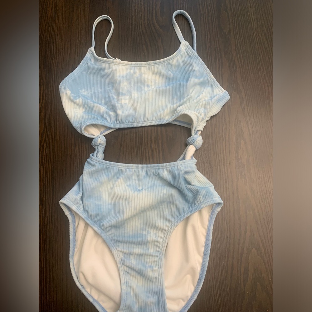 Girls Cut Out bathing suit
